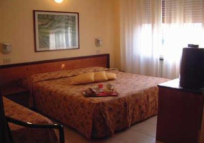 Hotel Moderno Rimini Room photo